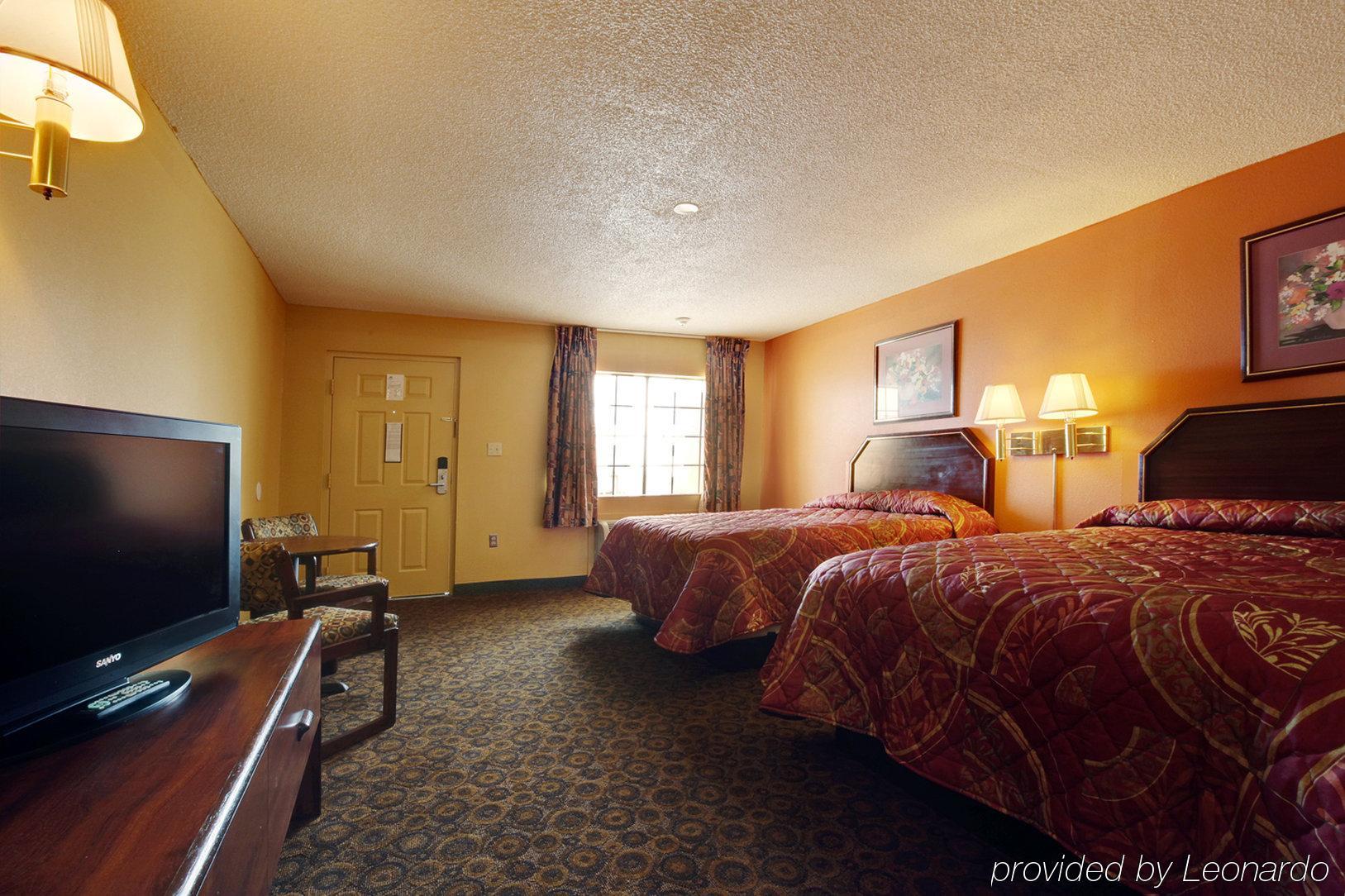 Americas Best Value Inn And Suites Greenwood Room photo